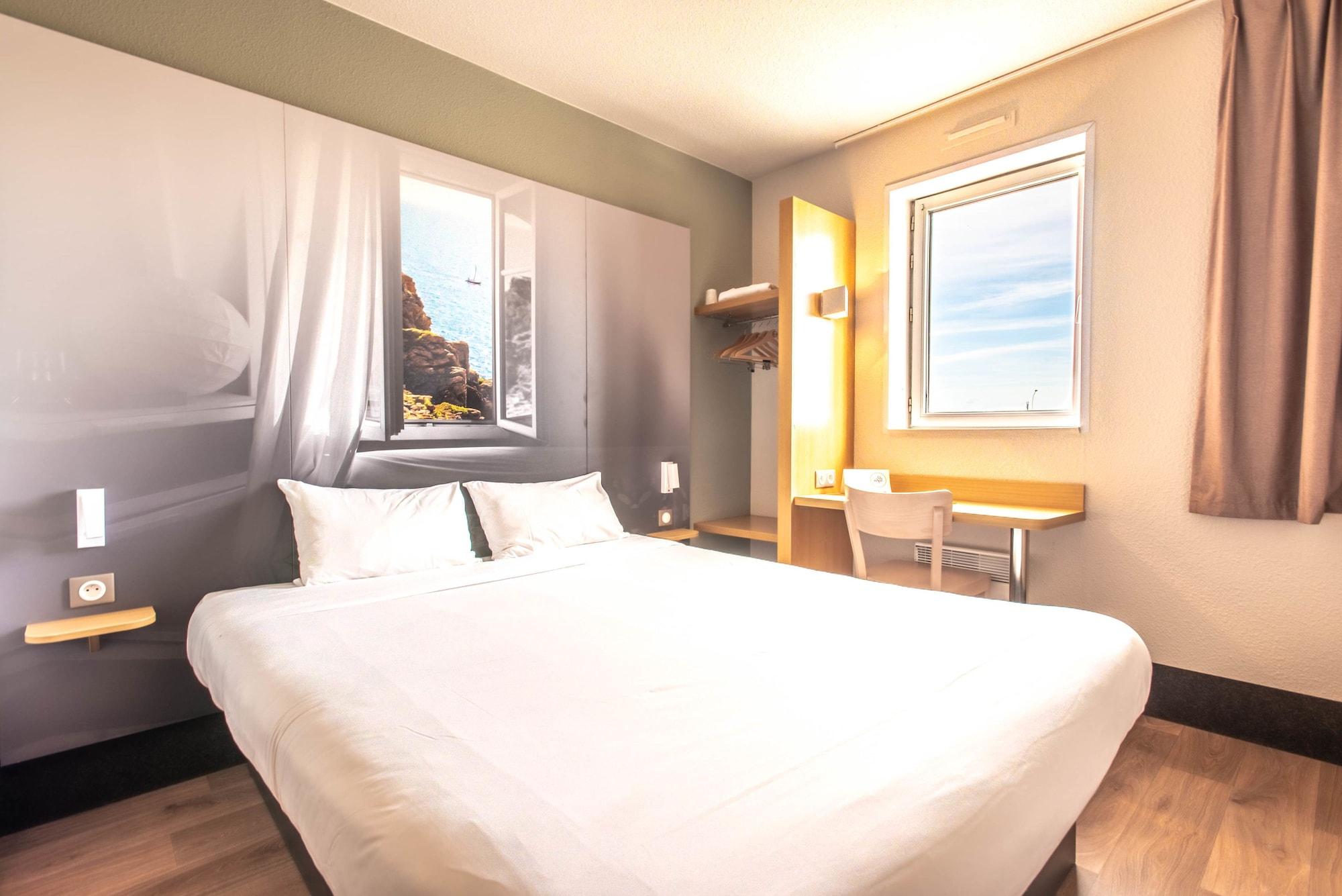 B&B Hotel Lorient 科当 外观 照片