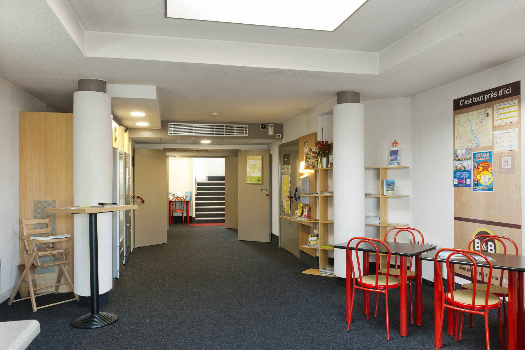 B&B Hotel Lorient 科当 外观 照片